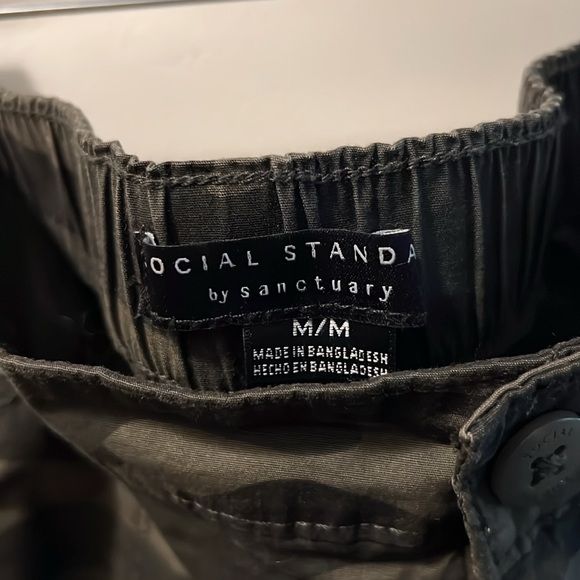 Sanctuary Social Standard Ladies Scout Poplin Cargo Pant with matching Tee - Picture 4 of 11